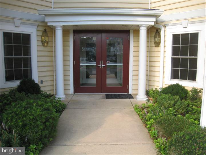 1306 Independence Way Newark, DE 19713 - Photo 2 of 25 Exterior Front