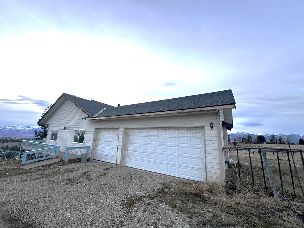 2155 South Sunset Bench Road Stevensville, MT 59870 - Photo 4 of 43 Gallery Image 4