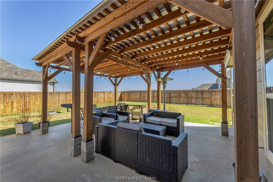 2000 Viva Road Bryan, TX 77807 - Photo 32 of 34 Gallery Image 32