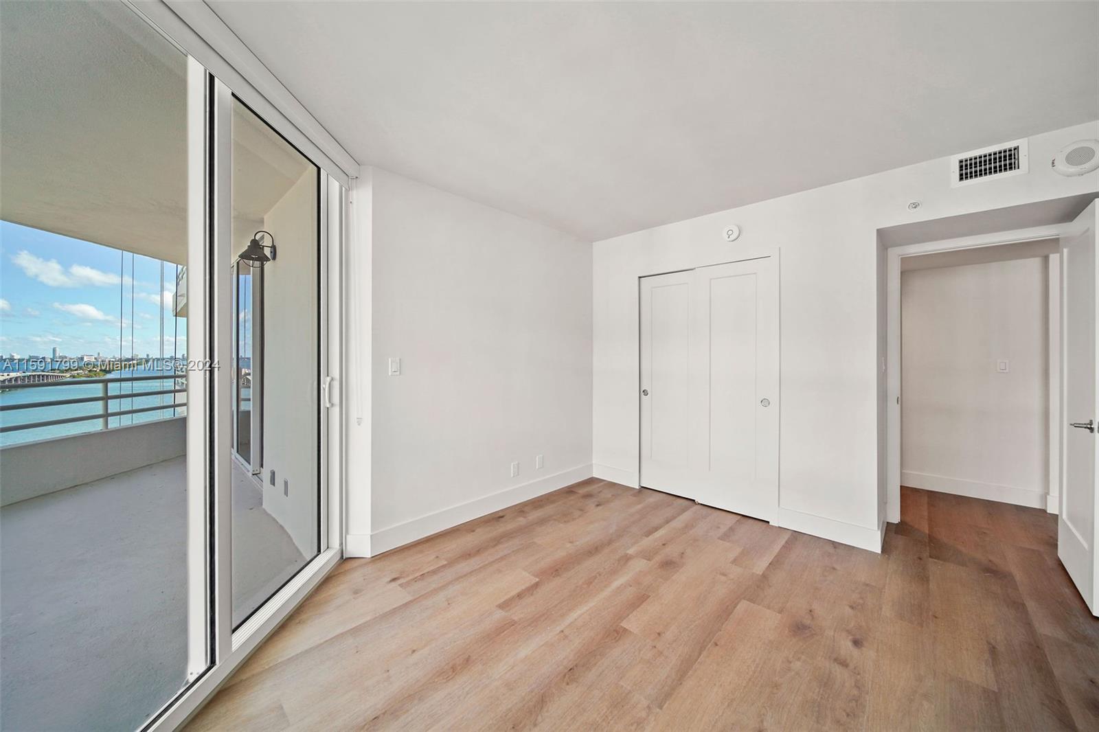 555 Northeast 34th Street, Unit 2402 Miami, FL 33137 - Photo 23 of 66