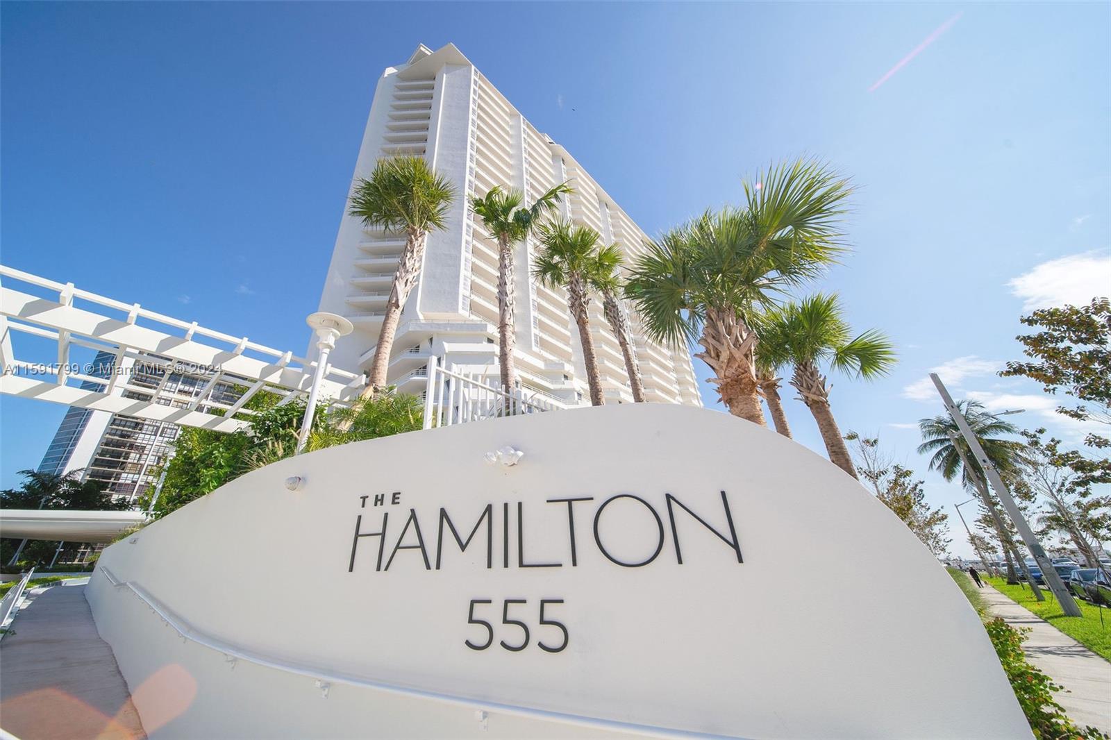 555 Northeast 34th Street, Unit 2402 Miami, FL 33137 - Photo 36 of 66