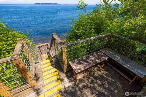 $1,675,000 | 295 Raccoon Point Road, Orcas Island, WA 98245