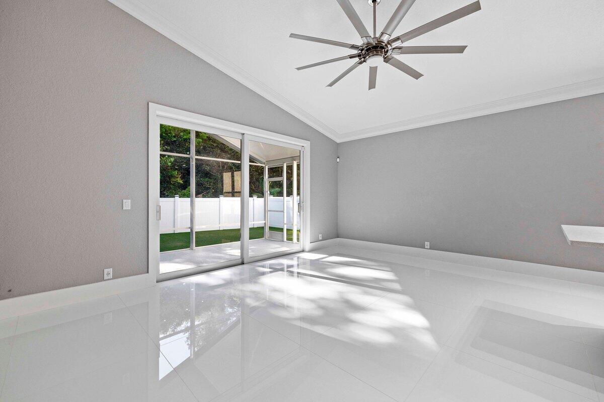 21238 Vía Fiore Boca Raton, FL 33433 - Photo 10 of 38 RWS_3624