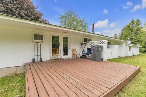 7038 Whitmore Lake Road Whitmore Lake, MI 48189 - Photo 22 of 48 IMG_0390