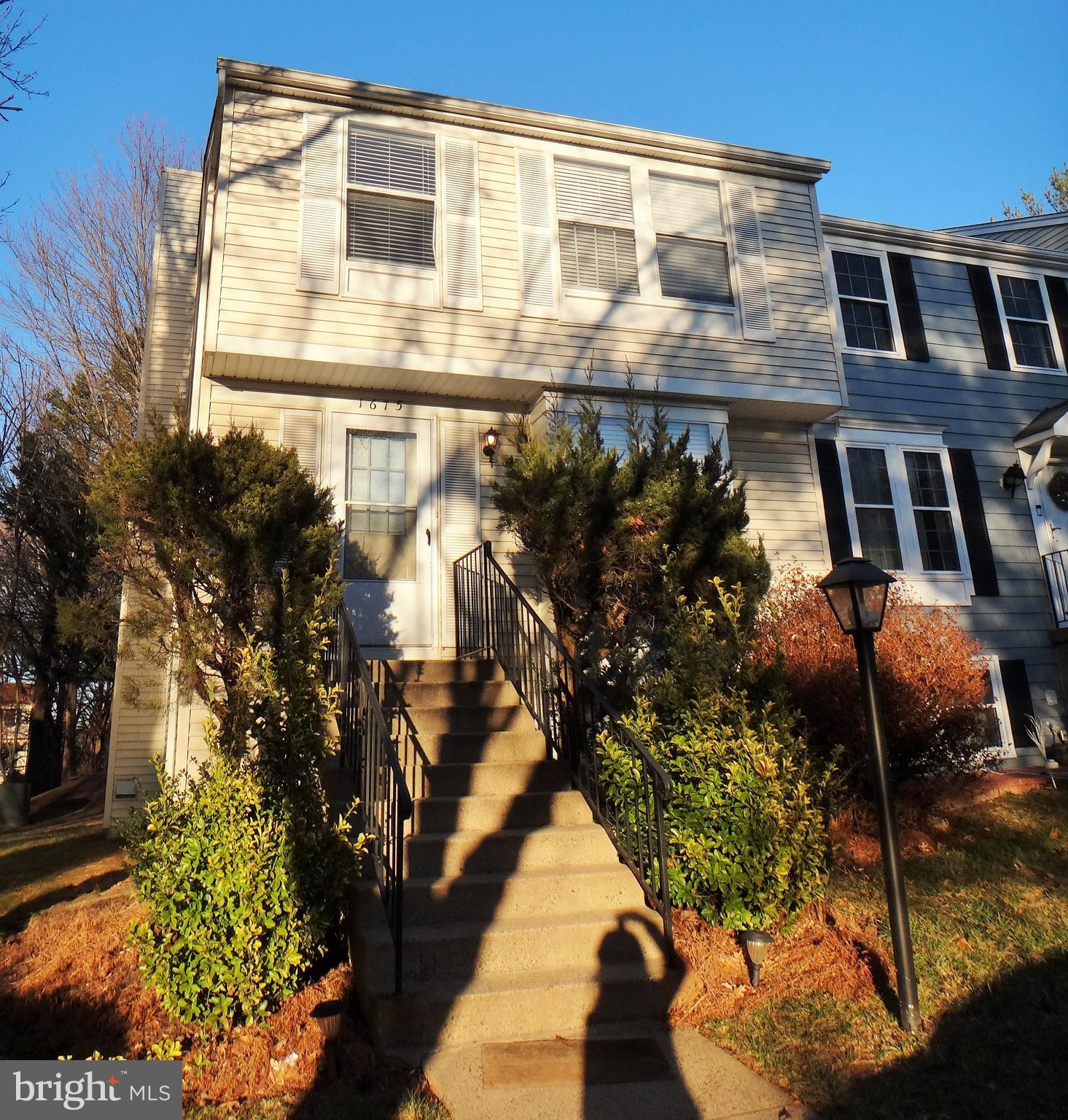 1675 Bayfield Way Reston, VA 20194 - Photo 1 of 42