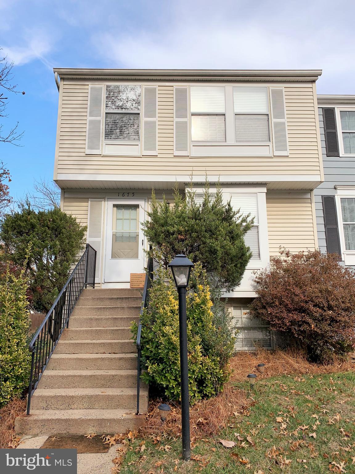 1675 Bayfield Way Reston, VA 20194 - Photo 19 of 42