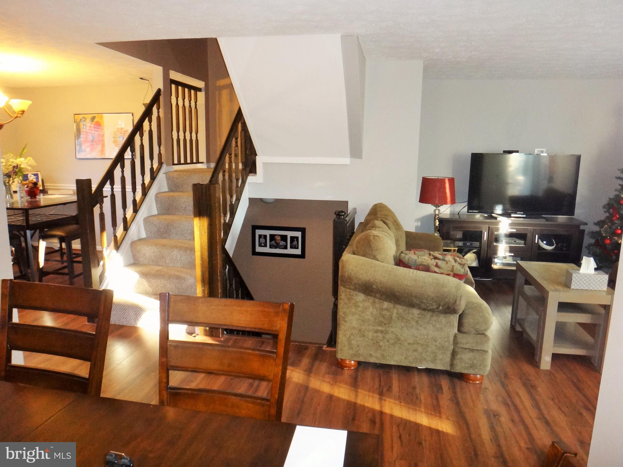 1675 Bayfield Way Reston, VA 20194 - Photo 6 of 42