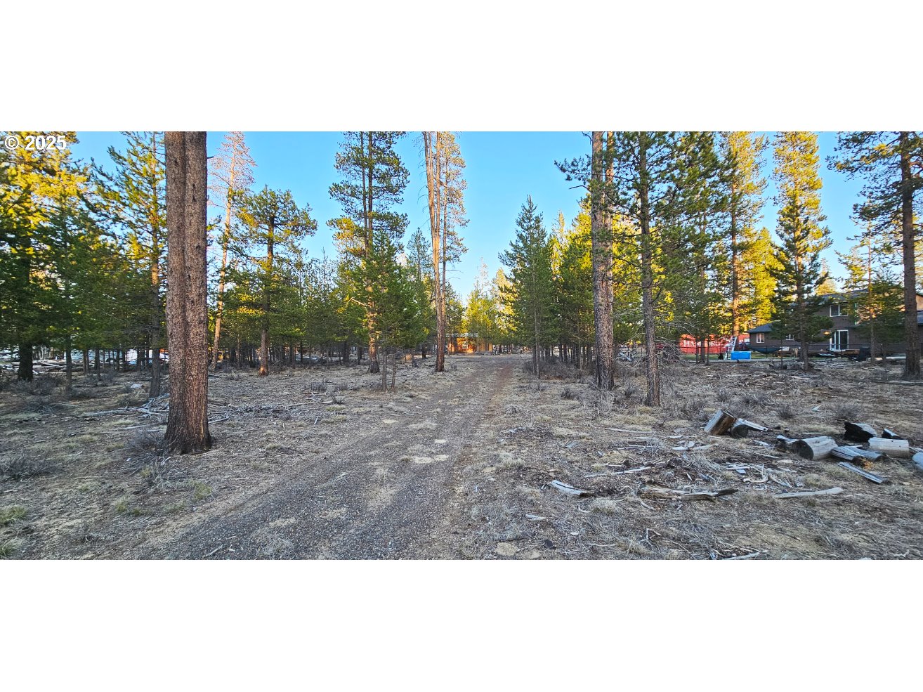 144207 Greenwood Road La Pine, OR 97739 - Photo 5 of 7 Gallery Image 5