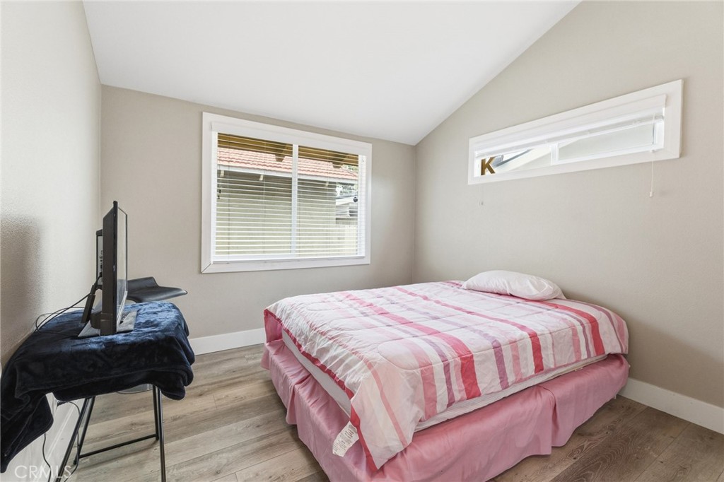 2554 West Chanticleer Road Anaheim, CA 92804 - Photo 22 of 37