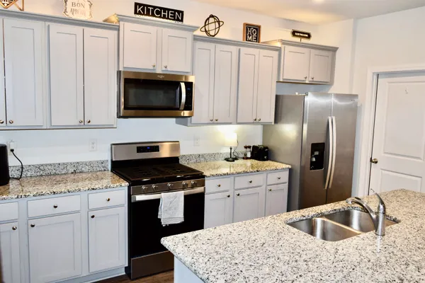 $399,000 | 372 Emery Oak Drive, Murrells Inlet, SC 29576