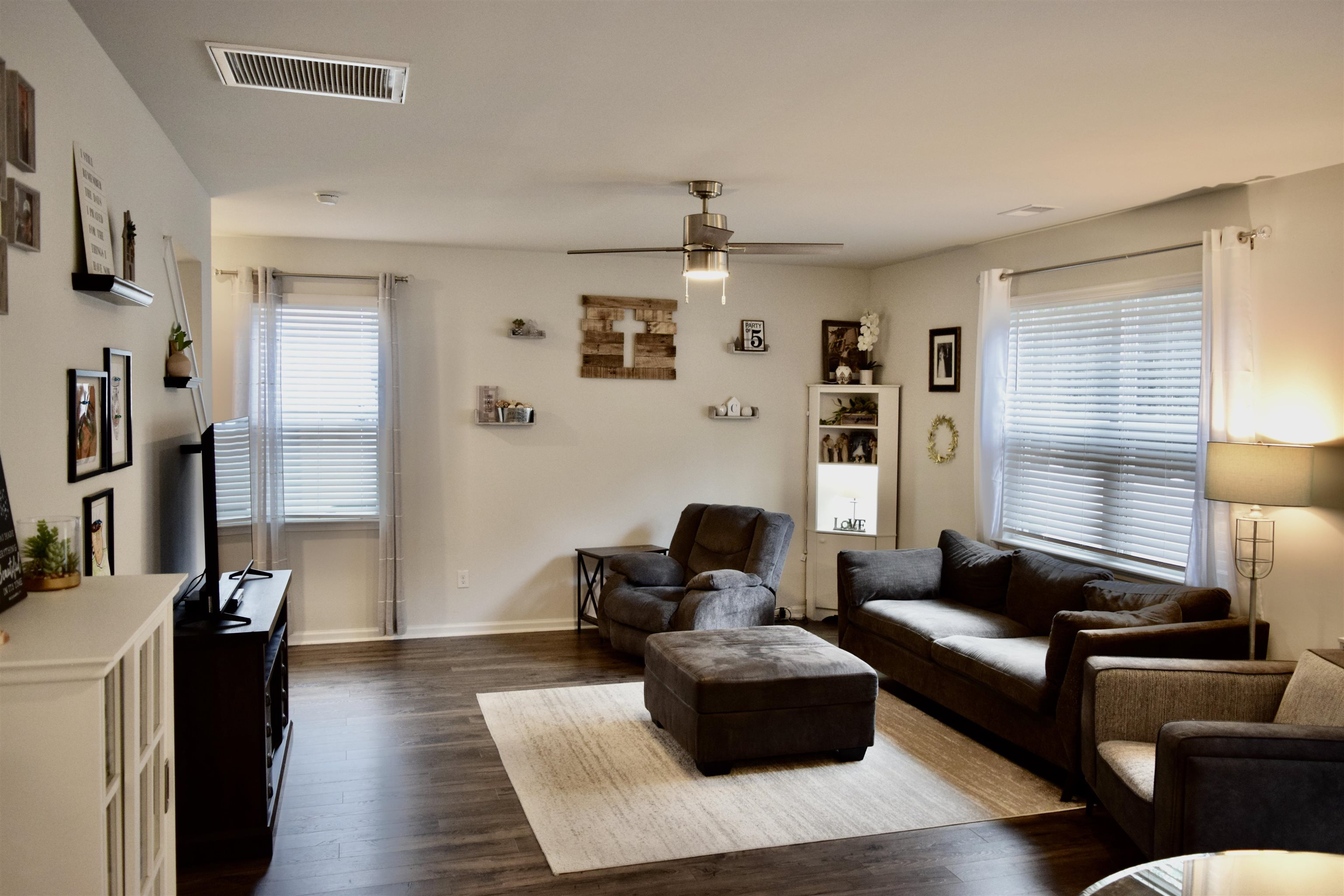 372 Emery Oak Drive Murrells Inlet, SC 29576 - Photo 4 of 43