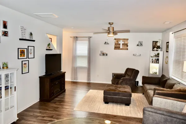 $399,000 | 372 Emery Oak Drive, Murrells Inlet, SC 29576