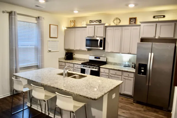 $399,000 | 372 Emery Oak Drive, Murrells Inlet, SC 29576