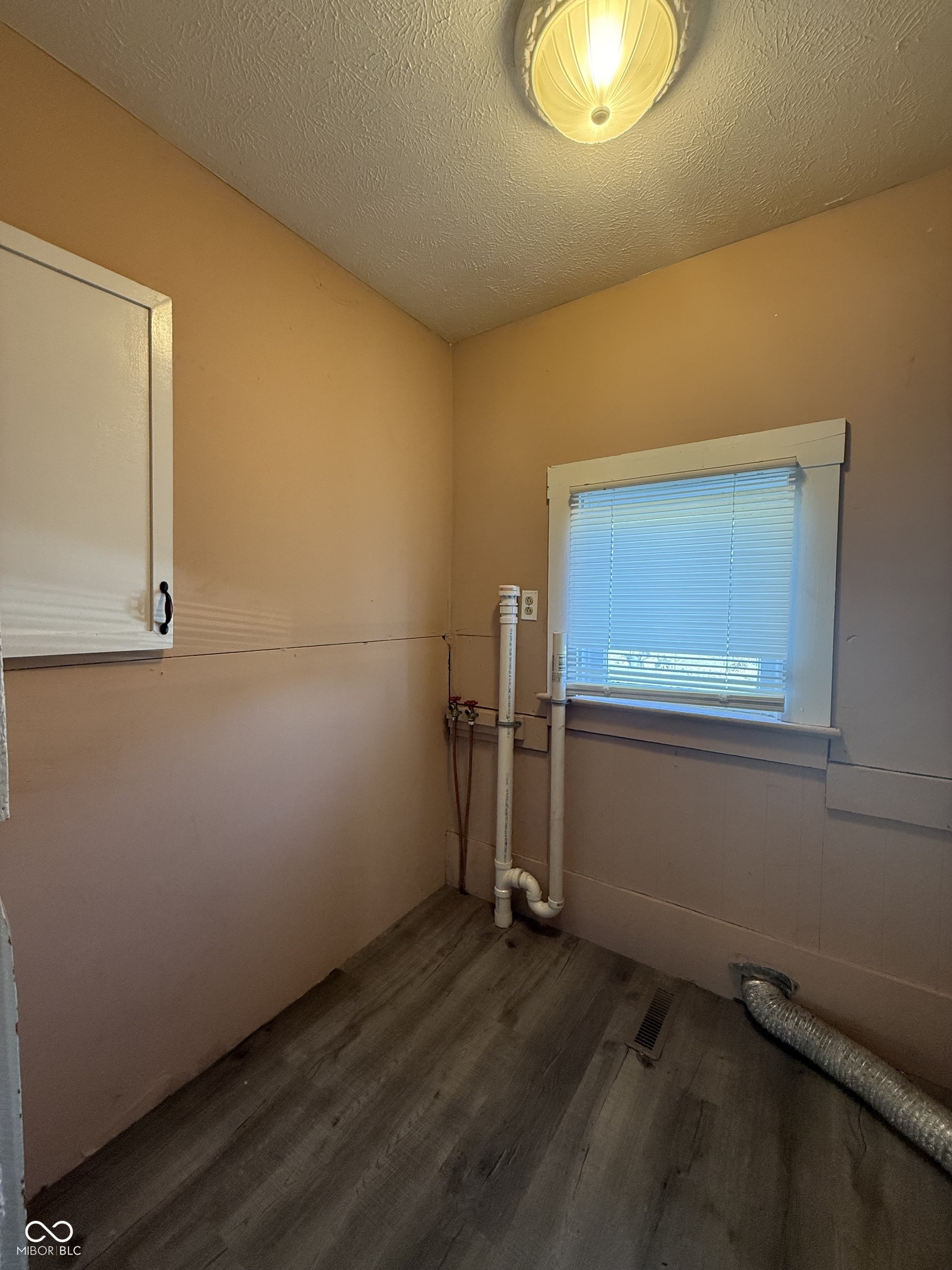 402 Walnut Street Cayuga, IN 47928 - Photo 22 of 25