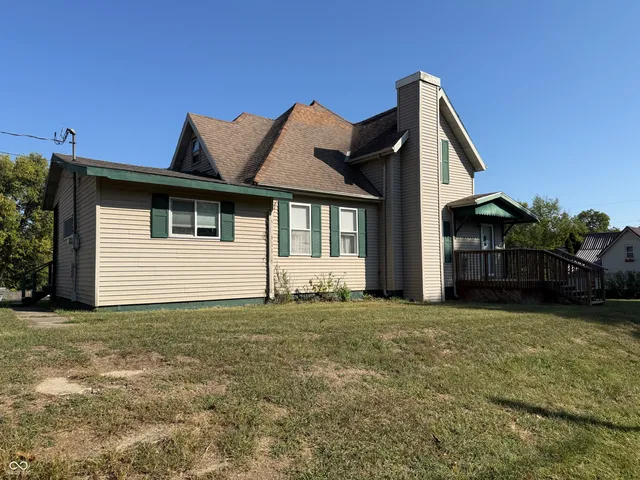 $130,000 | 402 Walnut Street, Cayuga, IN 47928