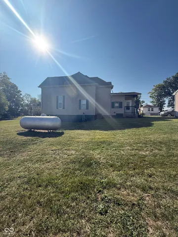 $130,000 | 402 Walnut Street, Cayuga, IN 47928