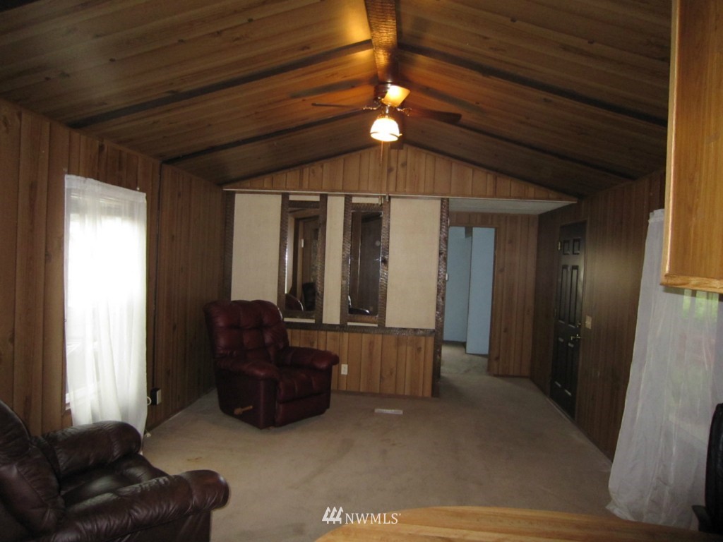 375 Union Avenue Southeast, Unit 105 Renton, WA 98059 - Photo 2 of 13 Gallery Image 2