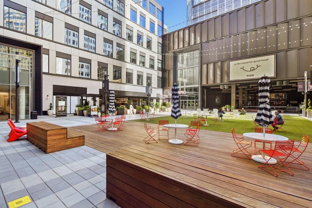 1080 Peachtree Street Northeast, Unit 1012 Atlanta, GA 30309 - Photo 43 of 46 a view of a building with sitting area