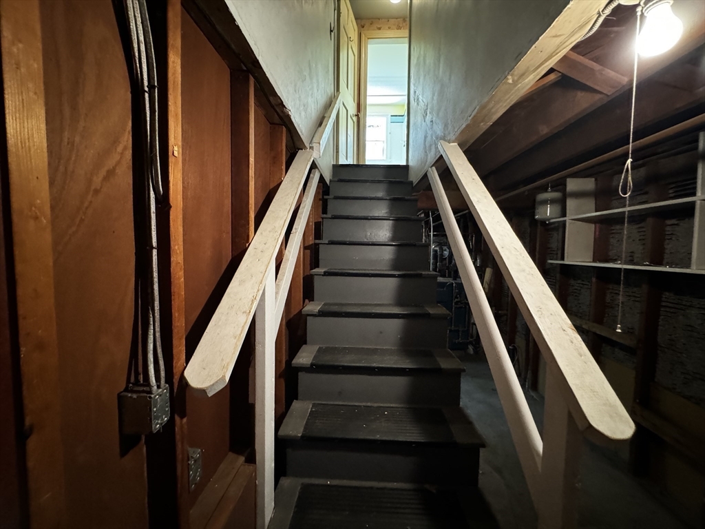 6 County Road Andover, MA 01810 - Photo 24 of 39