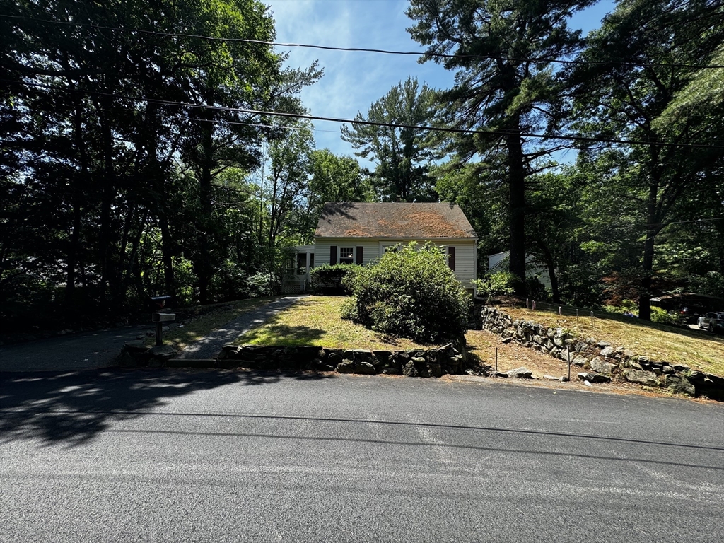 6 County Road Andover, MA 01810 - Photo 3 of 39