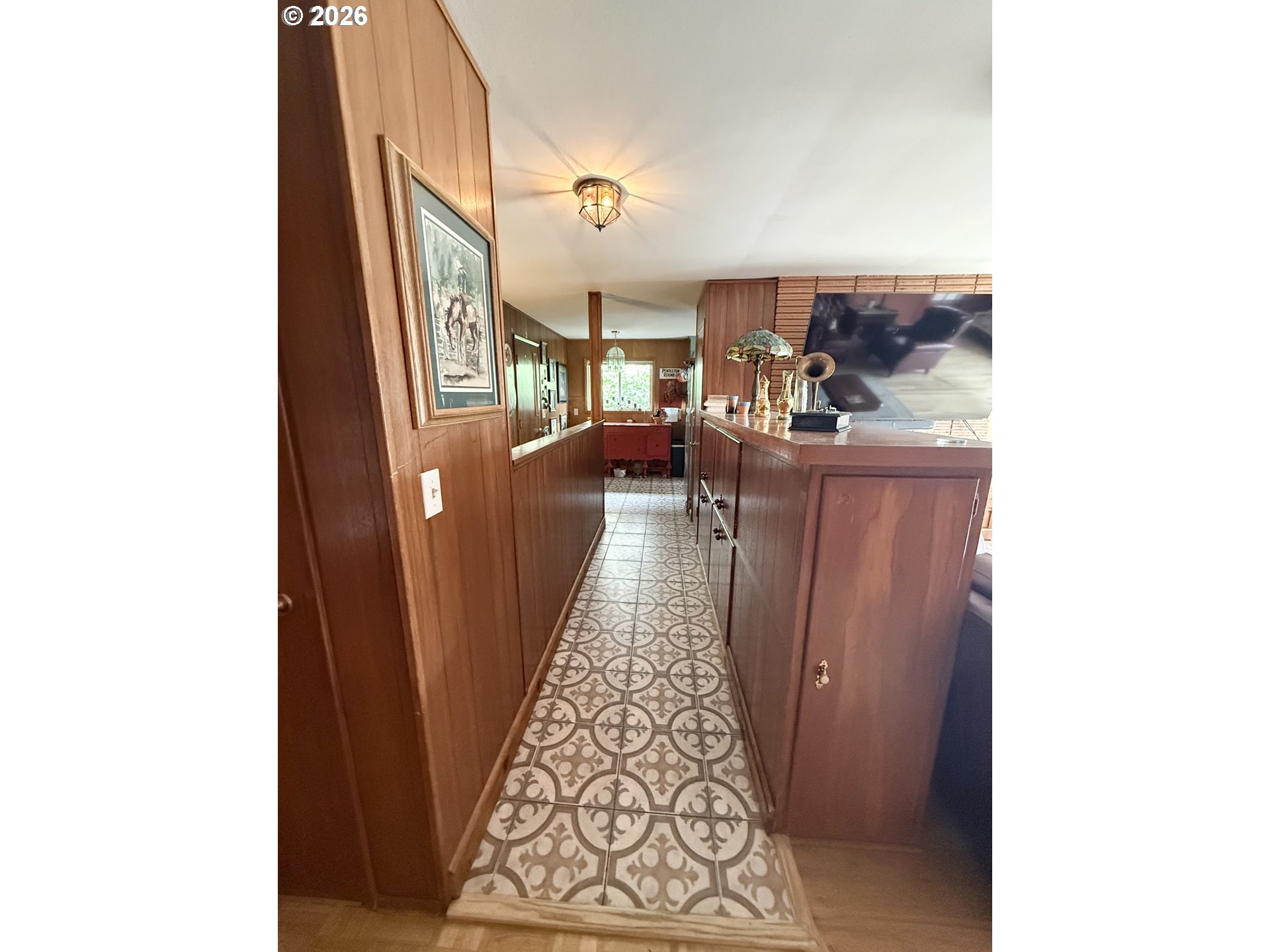 1328 Northwest King Avenue Pendleton, OR 97801 - Photo 6 of 32
