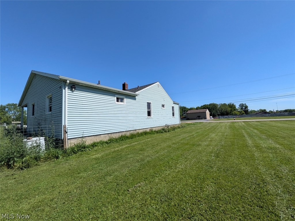 41386 Schadden Road Elyria, OH 44035 - Photo 4 of 20
