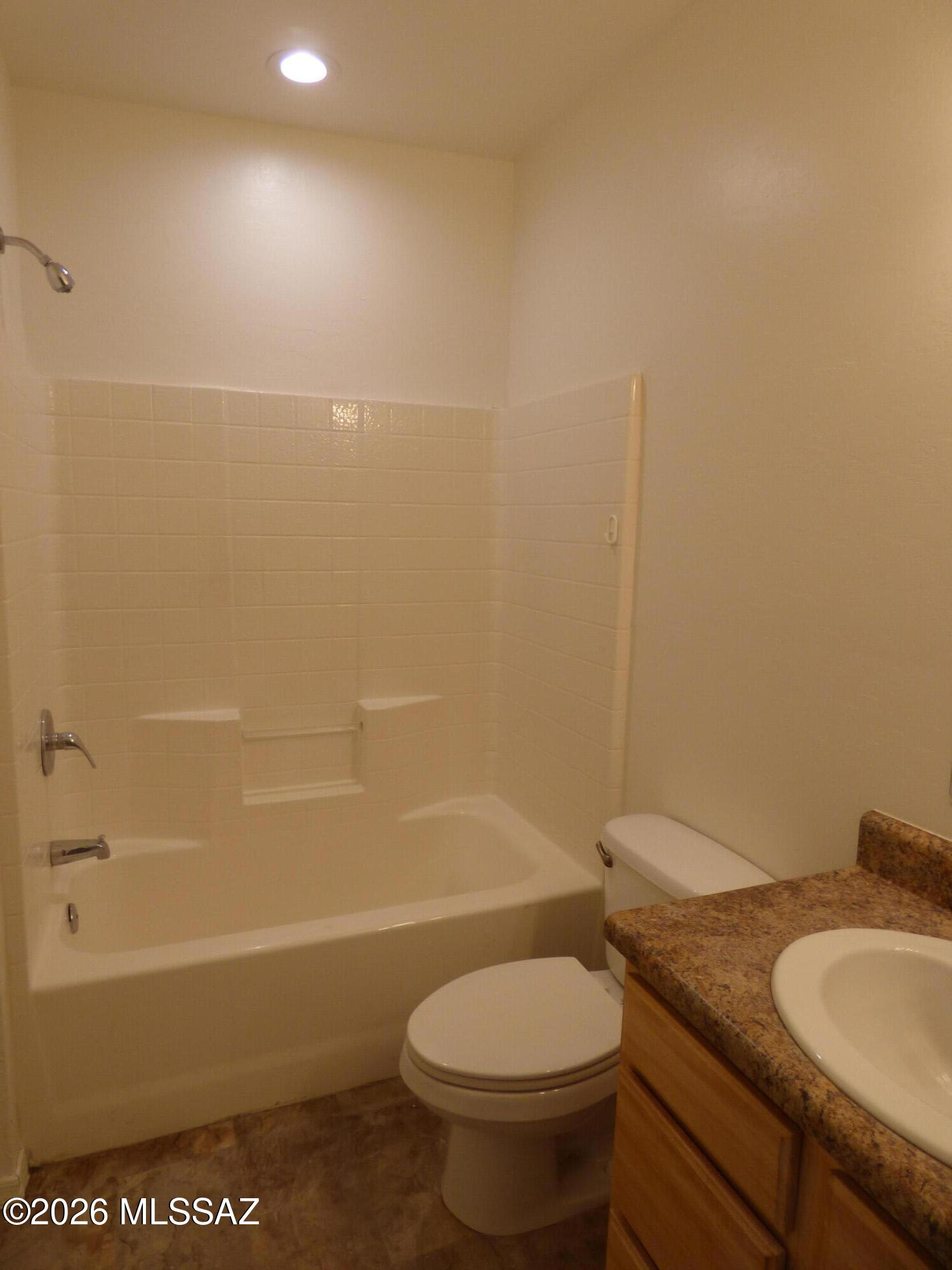 1077 North Riverside Drive, Unit 1 Tucson, AZ 85745 - Photo 17 of 18 P1090421