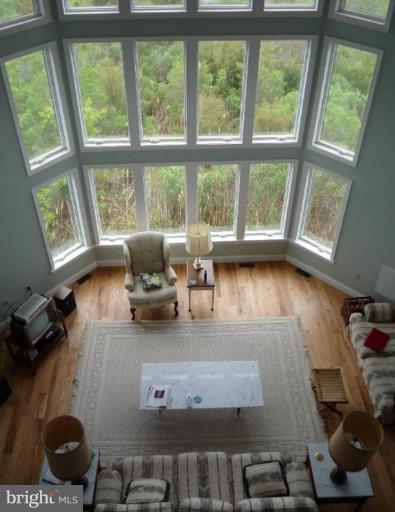 5419 Ragged Point Road Cambridge, MD 21613 - Photo 2 of 29 Living Room