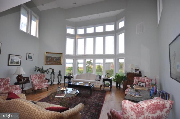 5419 Ragged Point Road Cambridge, MD 21613 - Photo 20 of 29 Great Room