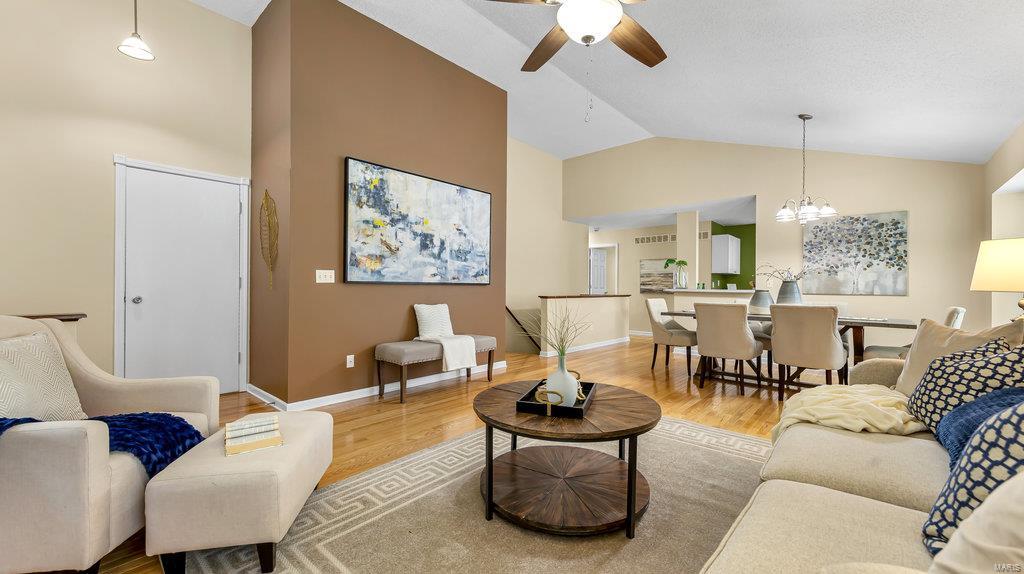 2933 Plum Leaf Circle St. Peters, MO 63303 - Photo 6 of 30