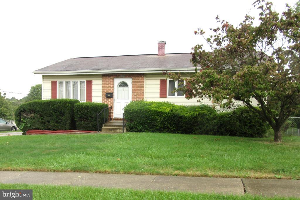 1311 Woodbridge Road Baltimore, MD 21228 - Photo 1 of 17 Gallery Image 1