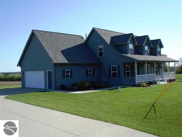 4295 East Wing Road Mount Pleasant, MI 48858 - Photo 35 of 52 1745461-34.JPG