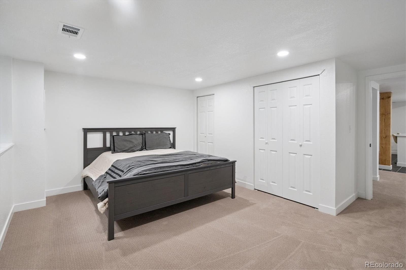 10040 Poudre Court Lone Tree, CO 80124 - Photo 36 of 48