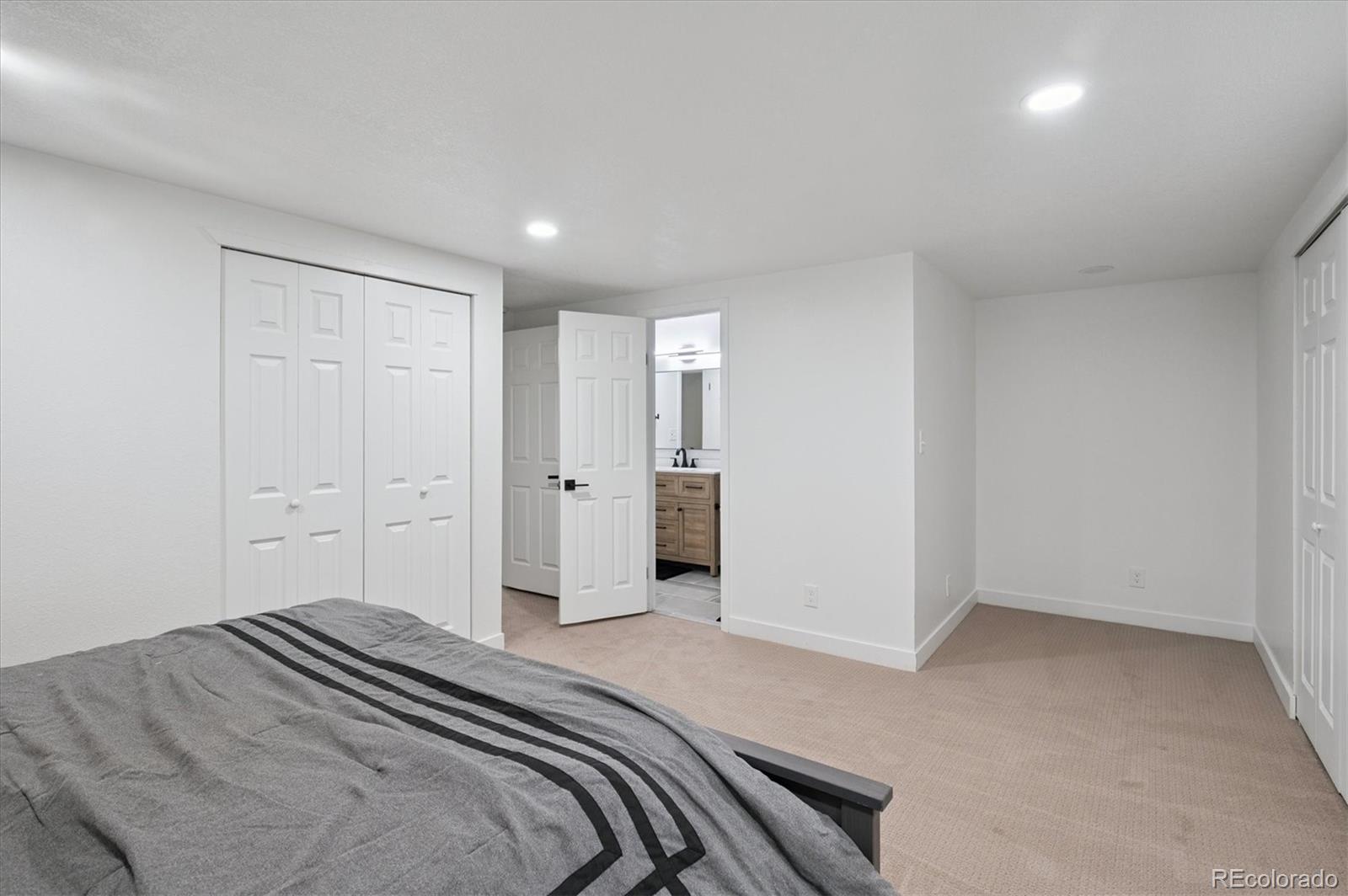 10040 Poudre Court Lone Tree, CO 80124 - Photo 37 of 48