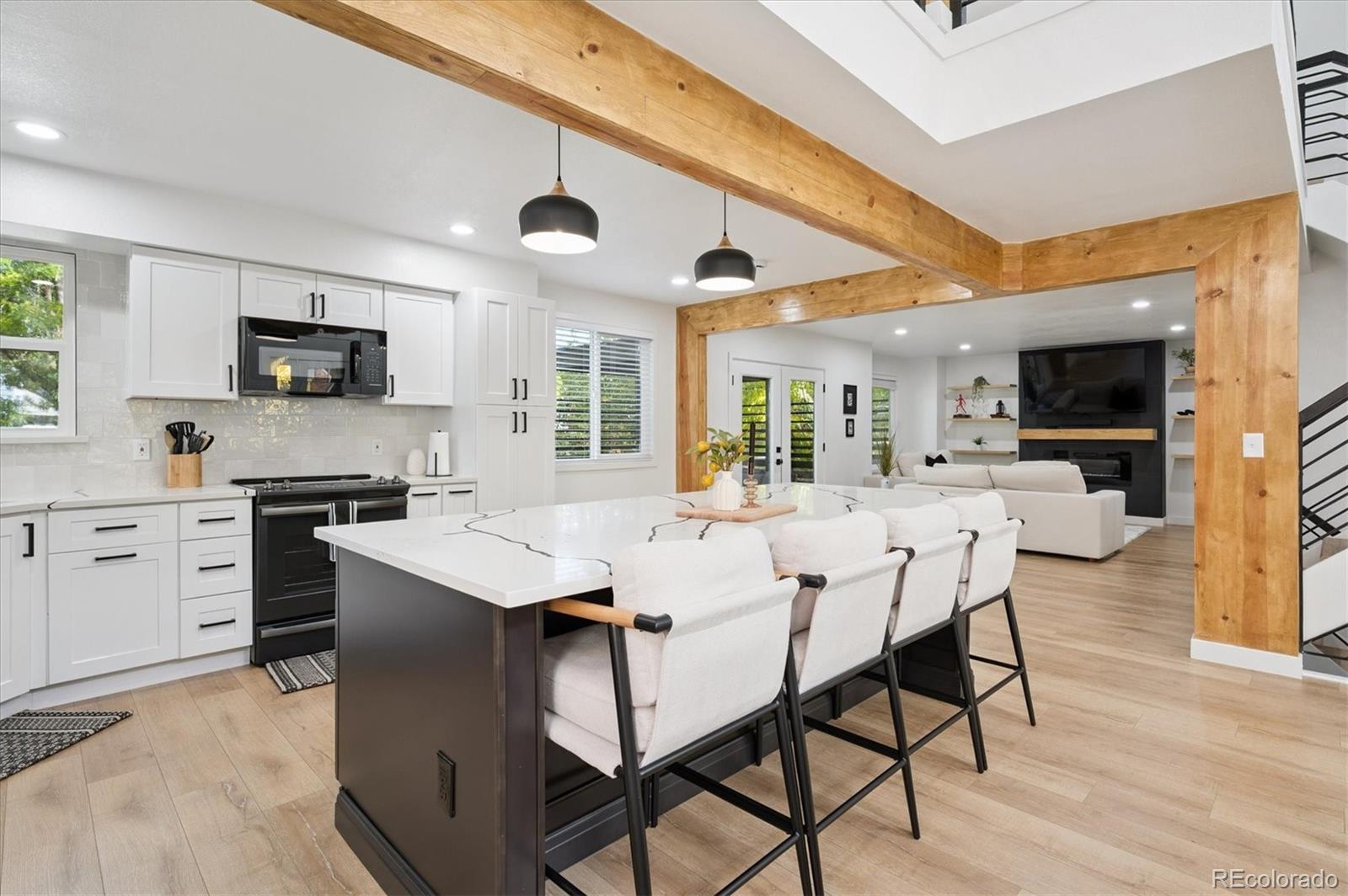 10040 Poudre Court Lone Tree, CO 80124 - Photo 7 of 48