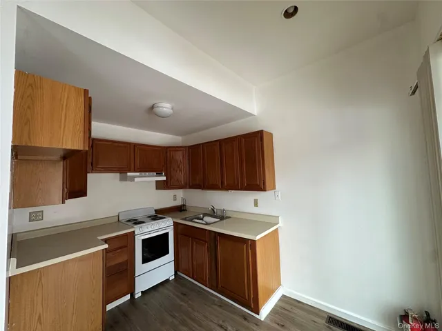 $1,495 | 165 Ulster Avenue, Unit 7, Saugerties, NY 12477