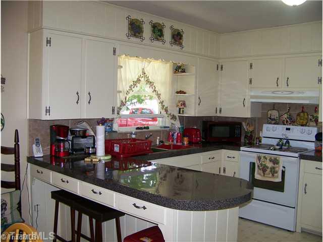 1176 McBride Road Mount Airy, NC 27030 - Photo 3 of 14 Kitchen.