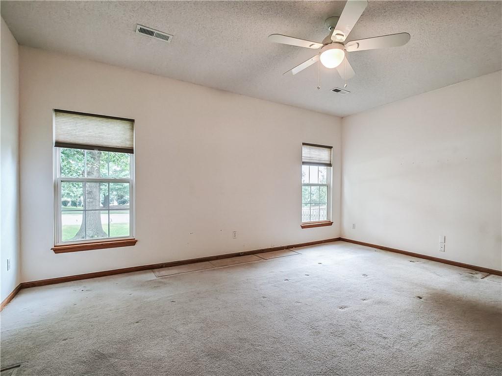 2425 Northeast Old Paint Road Lee's Summit, MO 64086 - Photo 18 of 27