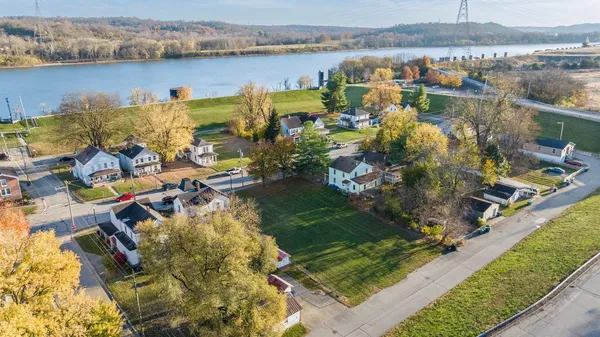 $15,000 | 533 West High Street, Lawrenceburg, IN 47025