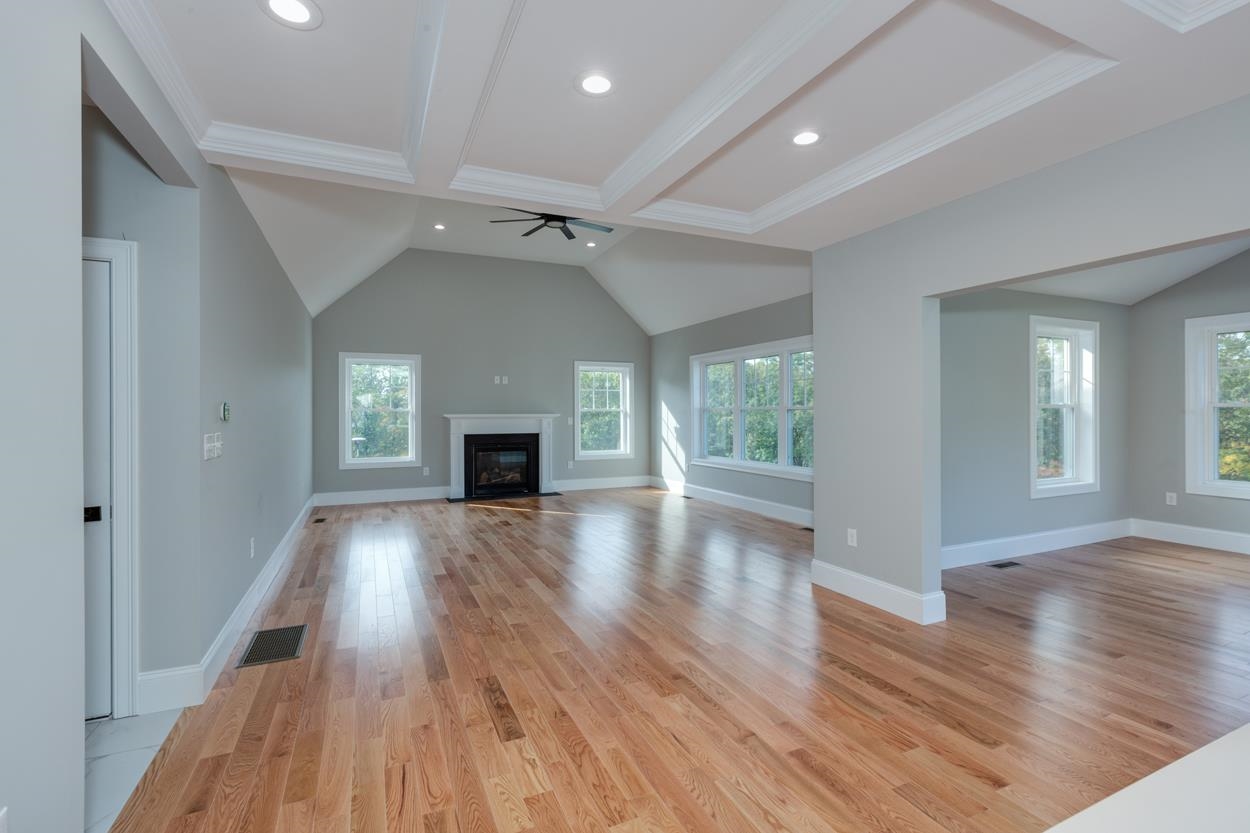 6 Ashton Park Road Windham, NH 03087 - Photo 16 of 40