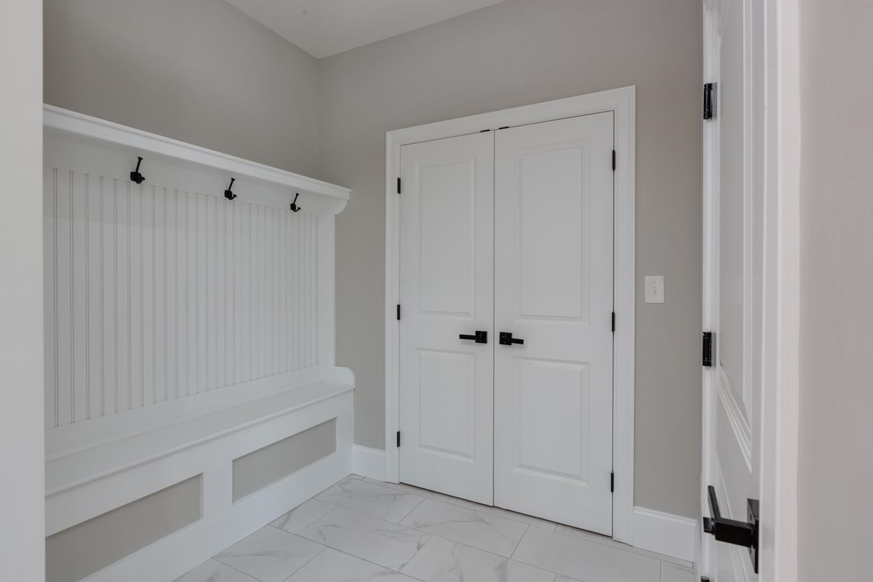 6 Ashton Park Road Windham, NH 03087 - Photo 21 of 40