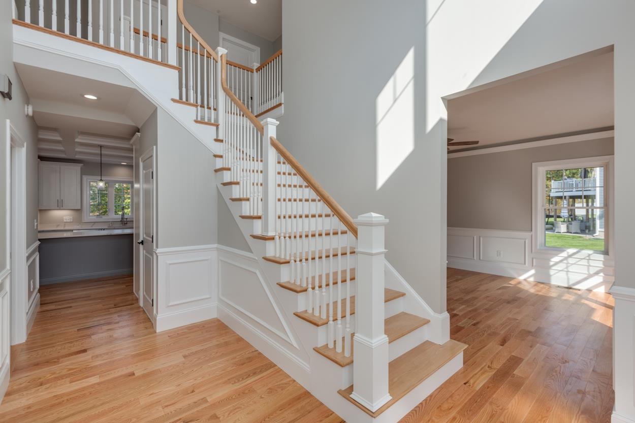 6 Ashton Park Road Windham, NH 03087 - Photo 3 of 40
