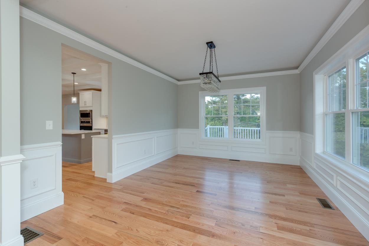 6 Ashton Park Road Windham, NH 03087 - Photo 9 of 40