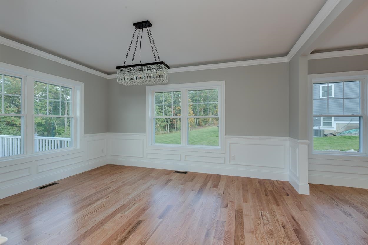 6 Ashton Park Road Windham, NH 03087 - Photo 10 of 40