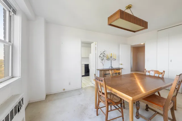 $650,000 | 5700 Arlington Avenue, Unit 12B | North Riverdale