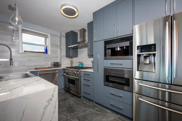 $650,000 | 5700 Arlington Avenue, Unit 12B | North Riverdale