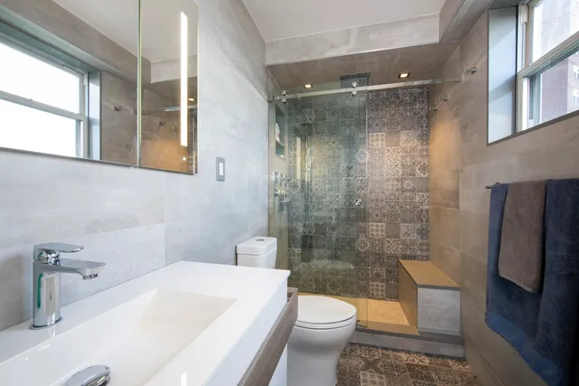 $650,000 | 5700 Arlington Avenue, Unit 12B | North Riverdale