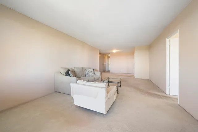 $650,000 | 5700 Arlington Avenue, Unit 12B | North Riverdale