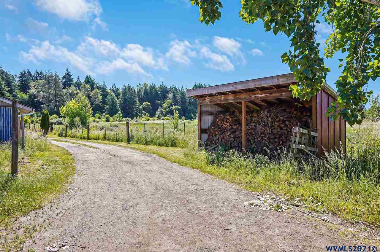 14725 Mitchell Street Southeast Jefferson, OR 97352 - Photo 29 of 33