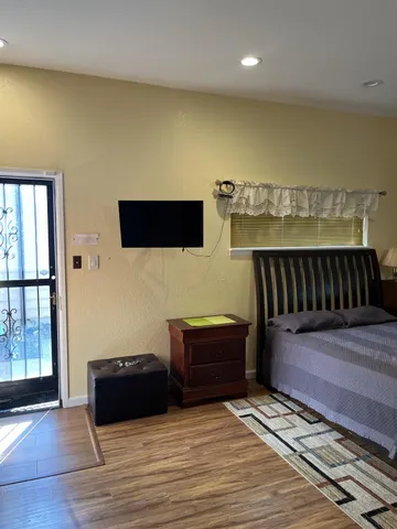 $555,900 | 6106 Madison Avenue, Carmichael, CA 95608